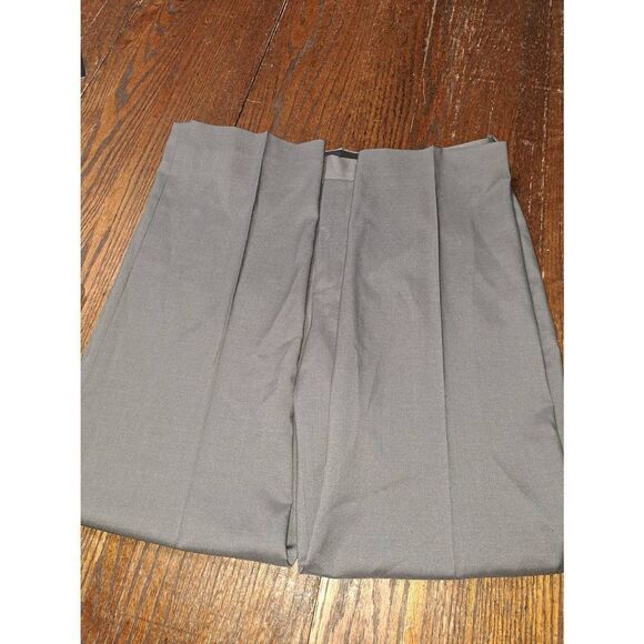 34x30 Savane Grey Flat Front Pleated Leg Dress Pants with Pockets and Belt Loops - Picture 3 of 4